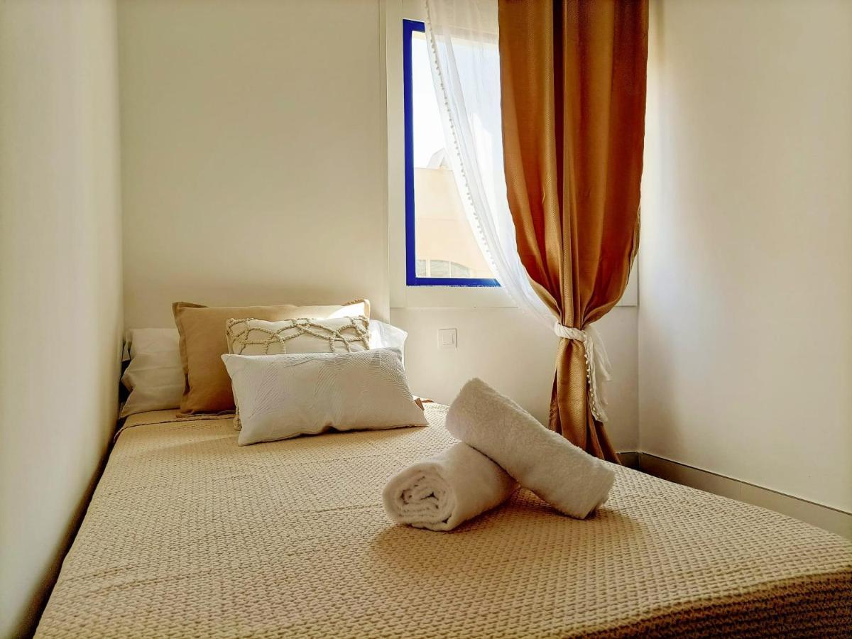Chakra House Fuerteventura - Affordable Rooms In A Cozy Guesthouse コラレホ エクステリア 写真