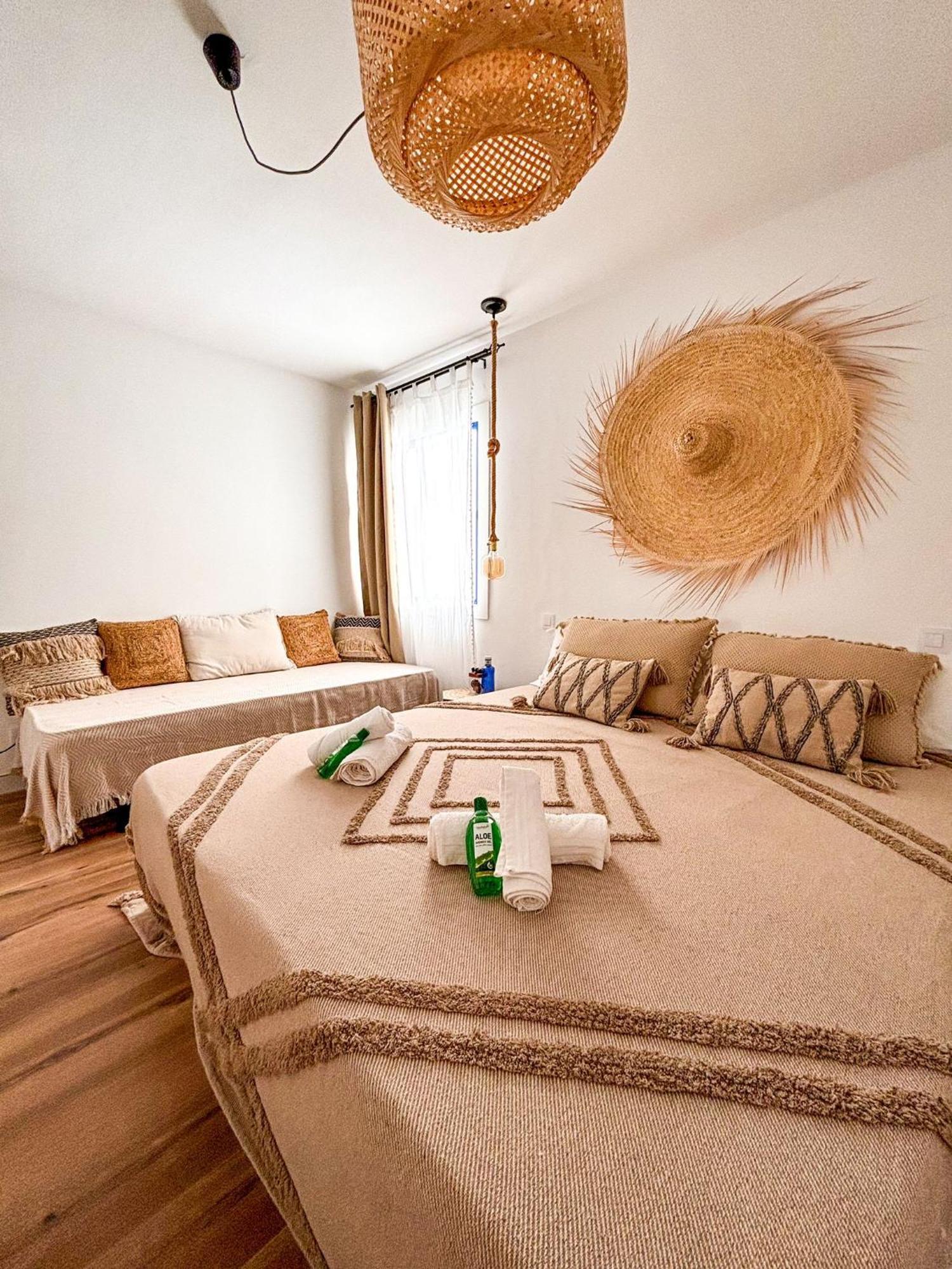 Chakra House Fuerteventura - Affordable Rooms In A Cozy Guesthouse コラレホ エクステリア 写真